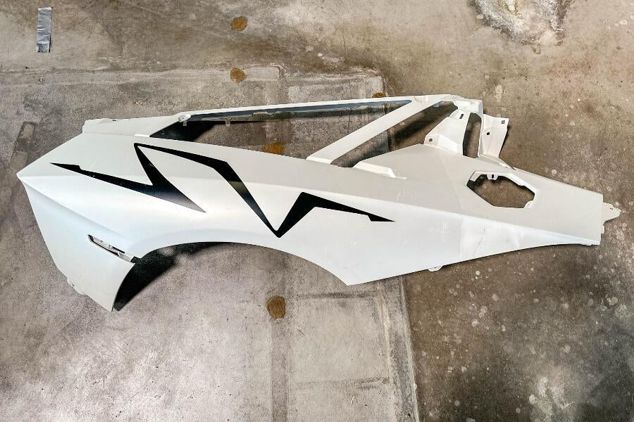 Lamborghini Aventador Quarter panel RIGHT side white, Part number: 470854960D