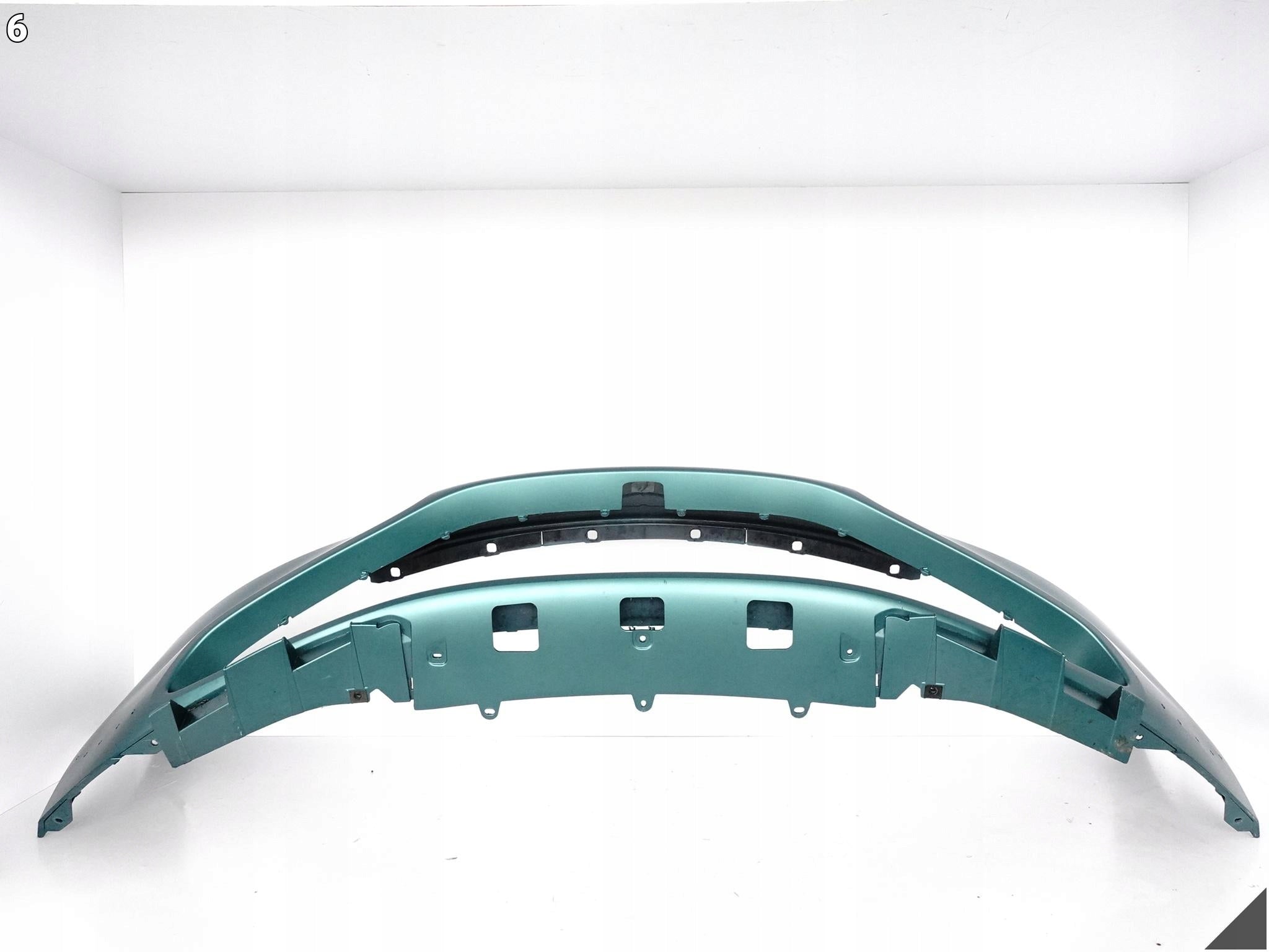 Aston Martin Vantage 2 F1 Version Front bumper, OEM, Part number: MY63 17A869 A