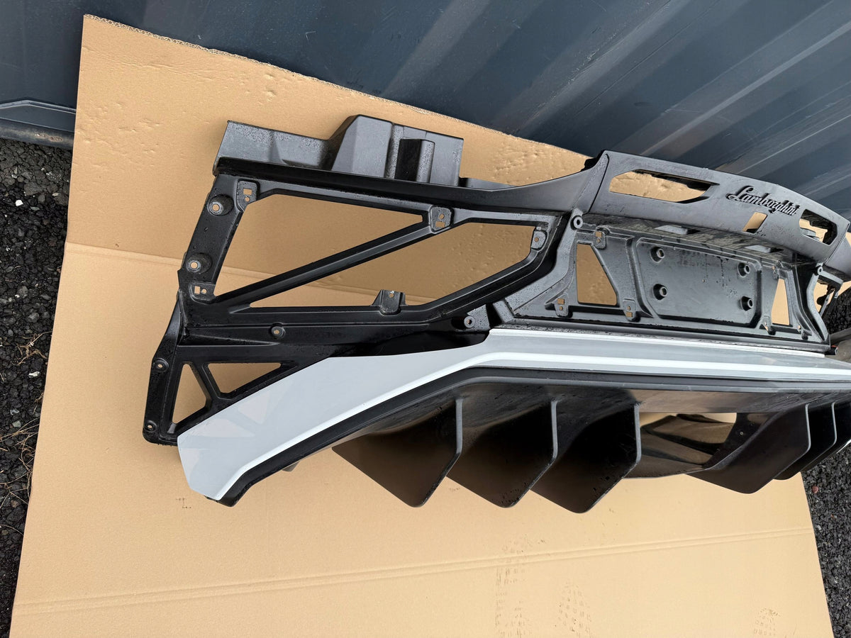 Lamborghini Aventador SV rear bumper with diffuser, OEM, Part number: 470807511Q