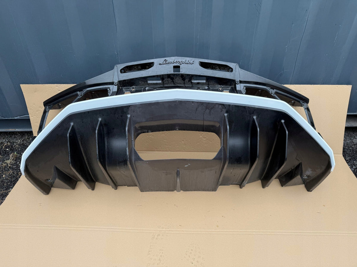 Lamborghini Aventador SV rear bumper with diffuser, OEM, Part number: 470807511Q