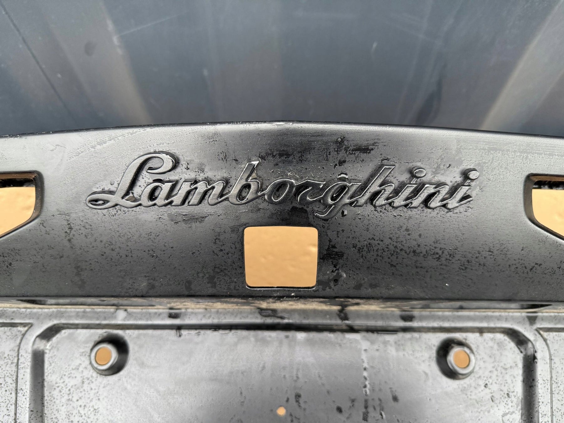 Lamborghini Aventador SV rear bumper with diffuser, OEM, Part number: 470807511Q