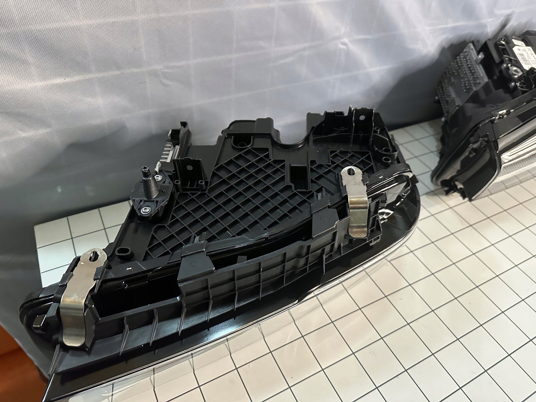 BMW Headlight G30 G31 LED Adaptive, OEM, Part number: 63119479273, 63119479274