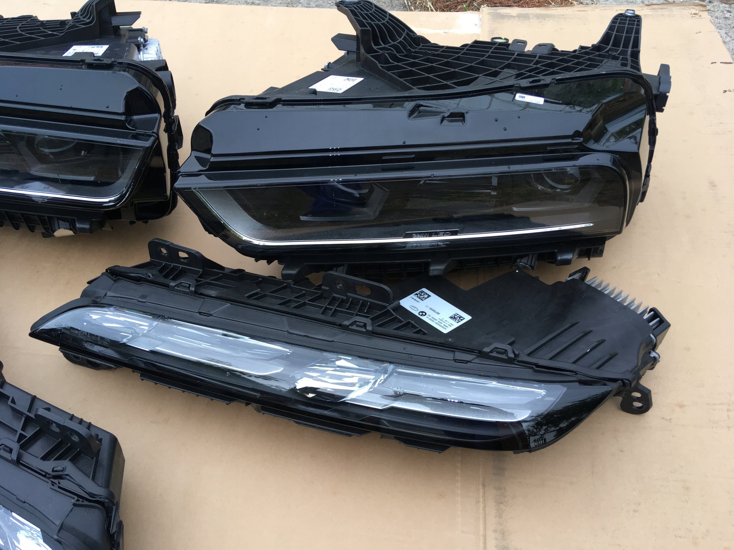 BMW 7 G70 i7 LED Headlight CRYSTAL US Spec, OEM, Part number: