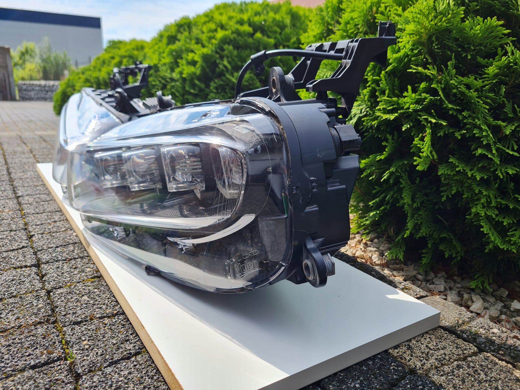 Bugatti Chiron Super sport 300+ headlight, OEM, Part number: 5B4941035D, 5B4941036D