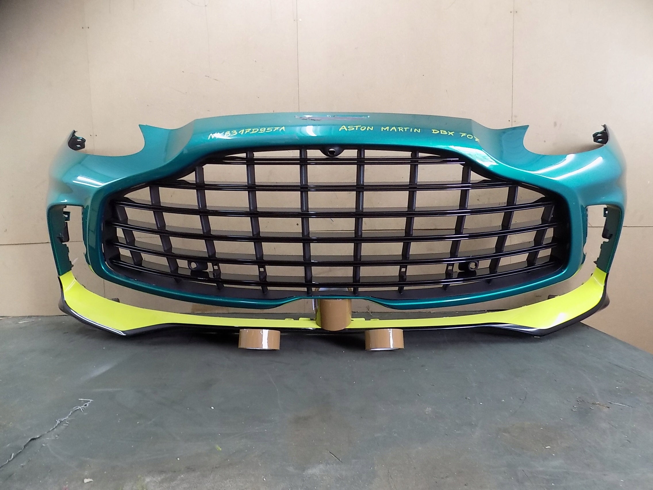 Aston Martin DBX 707 front bumper with lower spoiler, OEM, Part number: NY8317D957A
