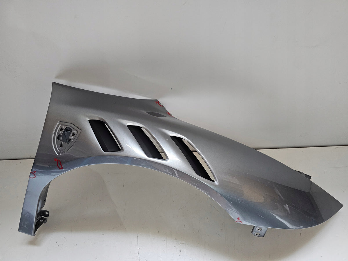 Ferrari SF90xx Stradale Front fender RH OEM