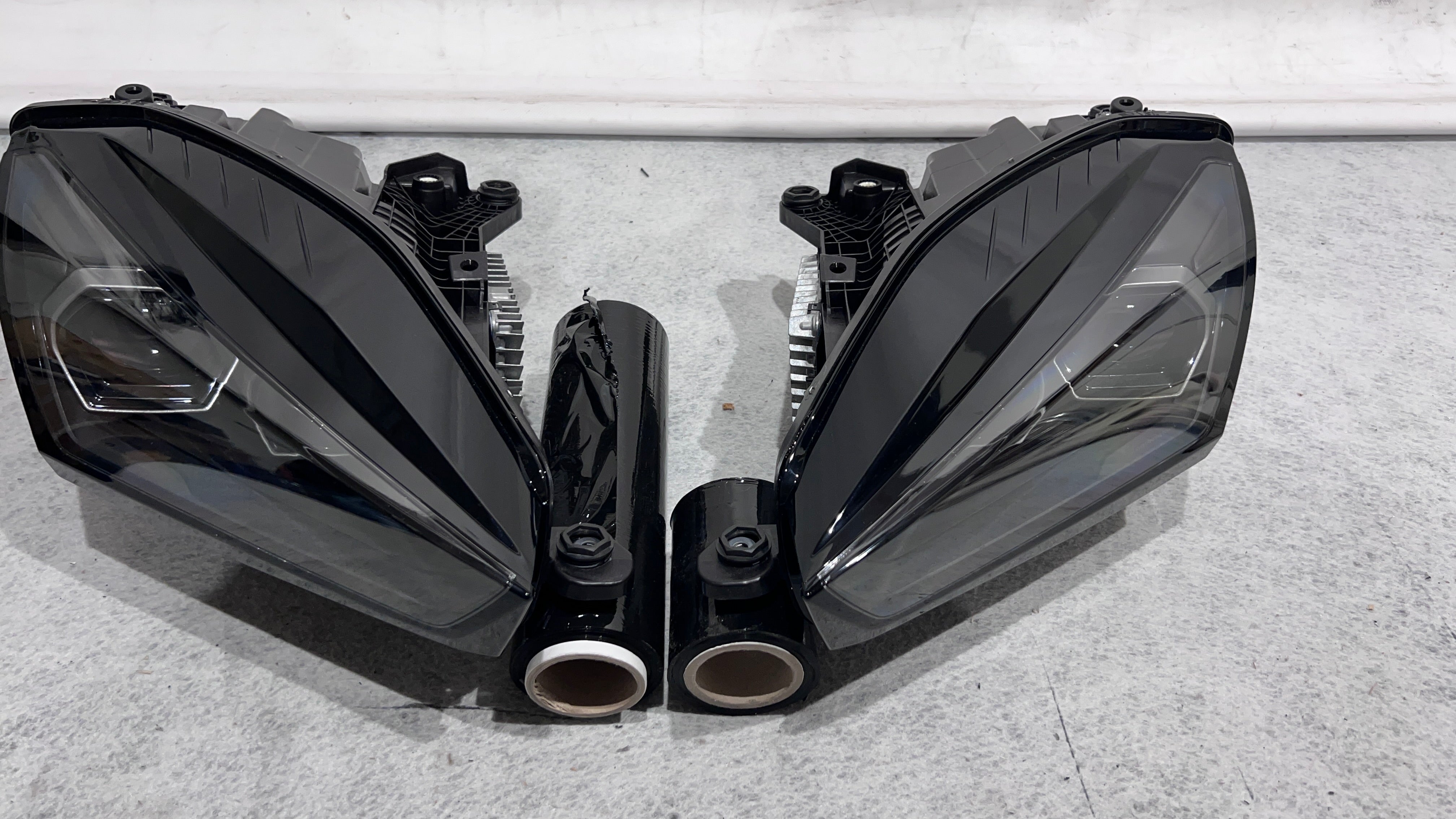 Lamborghini REVUELTO headlight L + R, OEM, Part number: 47A941035, 47A941036