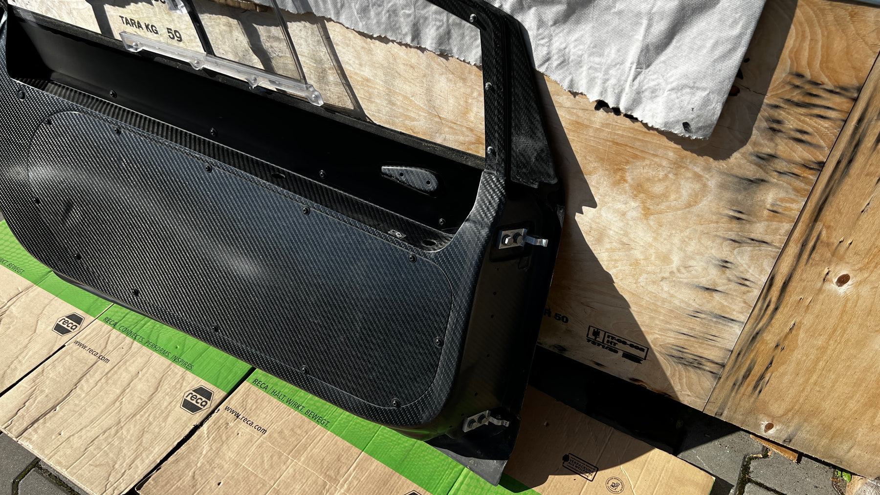 Lamborghini Huracan GT3 EVO Carbon fiber door complete LH, OEM, Part number: 4TA837157