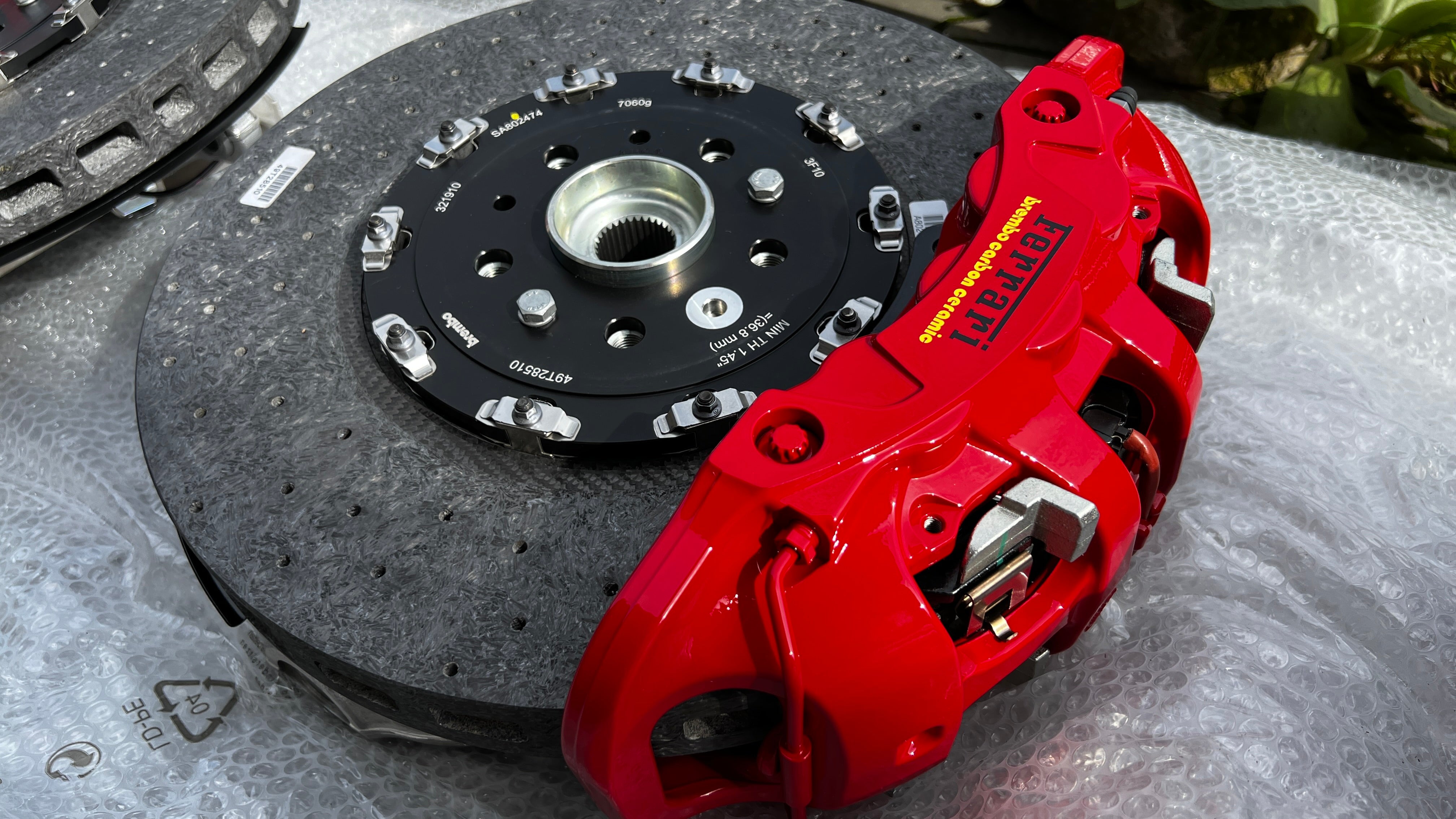 Ferrari F8 Tributo 488 Brake Set Complete Ceramic, OEM, Part number: