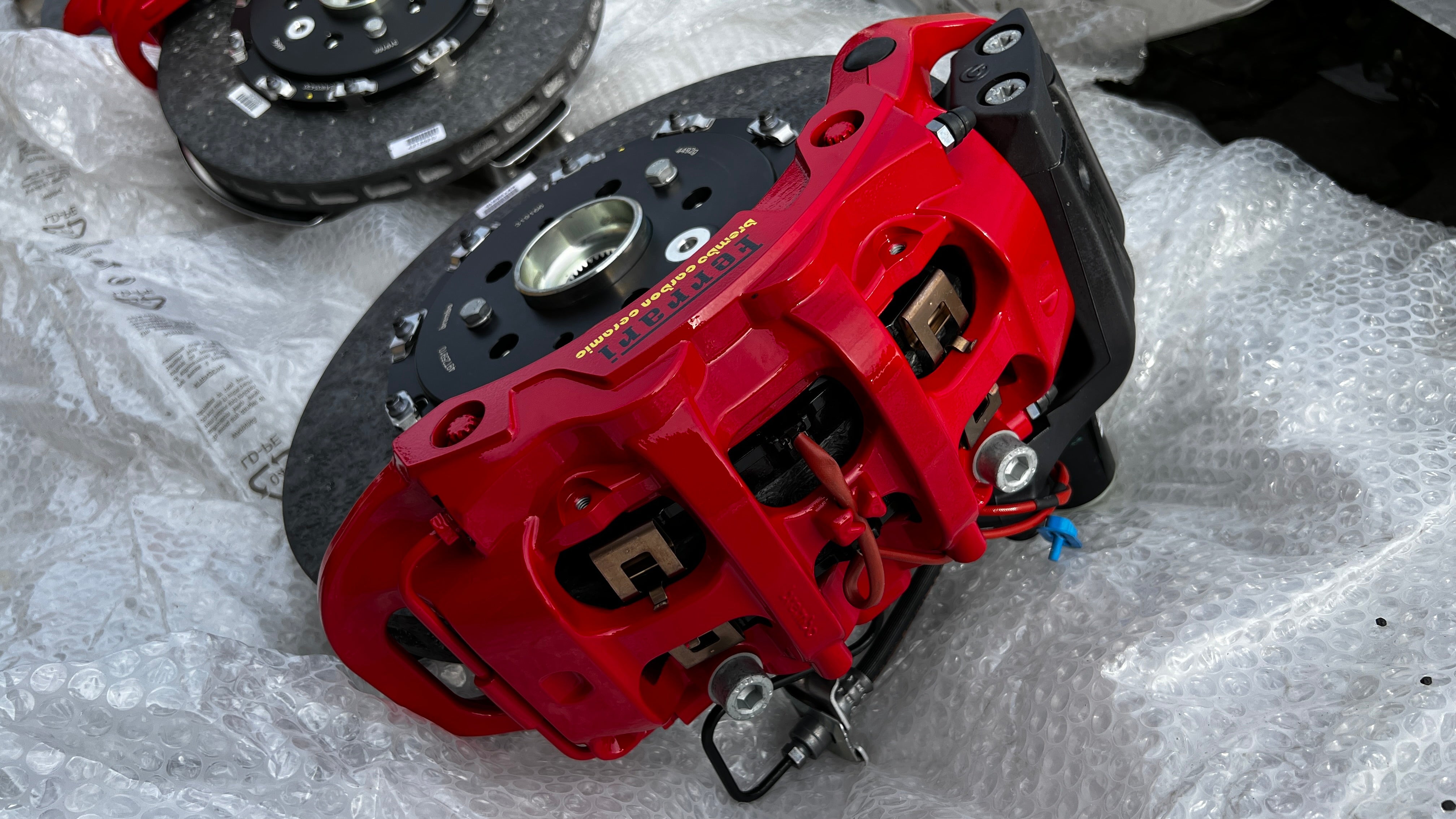 Ferrari F8 Tributo 488 Brake Set Complete Ceramic, OEM, Part number: