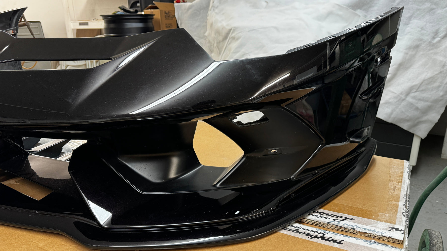 Lamborghini Aventador SVJ LP770-4 front bumper, OEM, Part number: 470807075