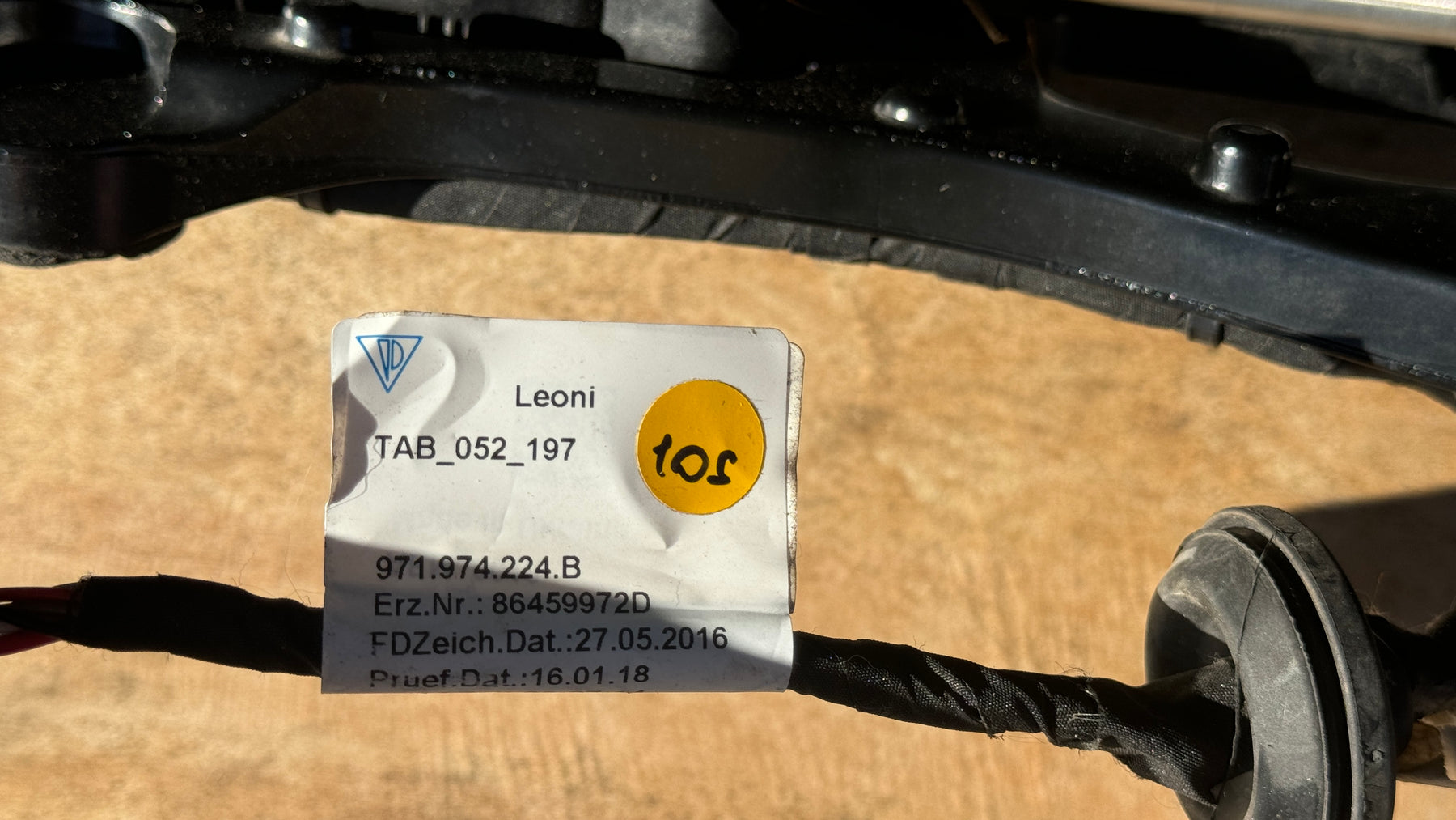 Porsche 911 992 Carrera S Rear Spoiler mechanism complete, OEM, Part number: 9P1959944B