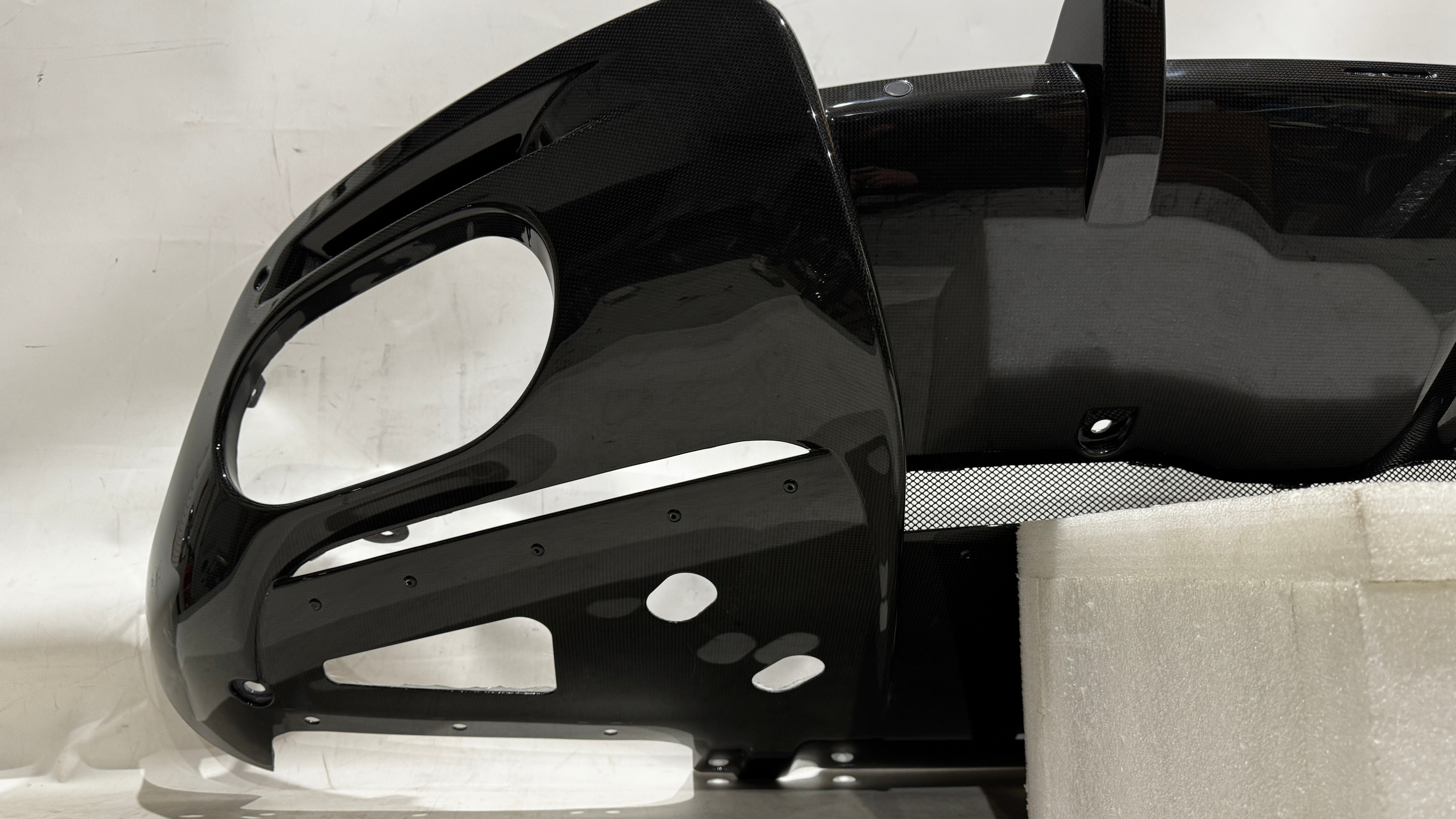Ferrari ROMA Rear diffuser carbon fiber OEM, Part number: 780224