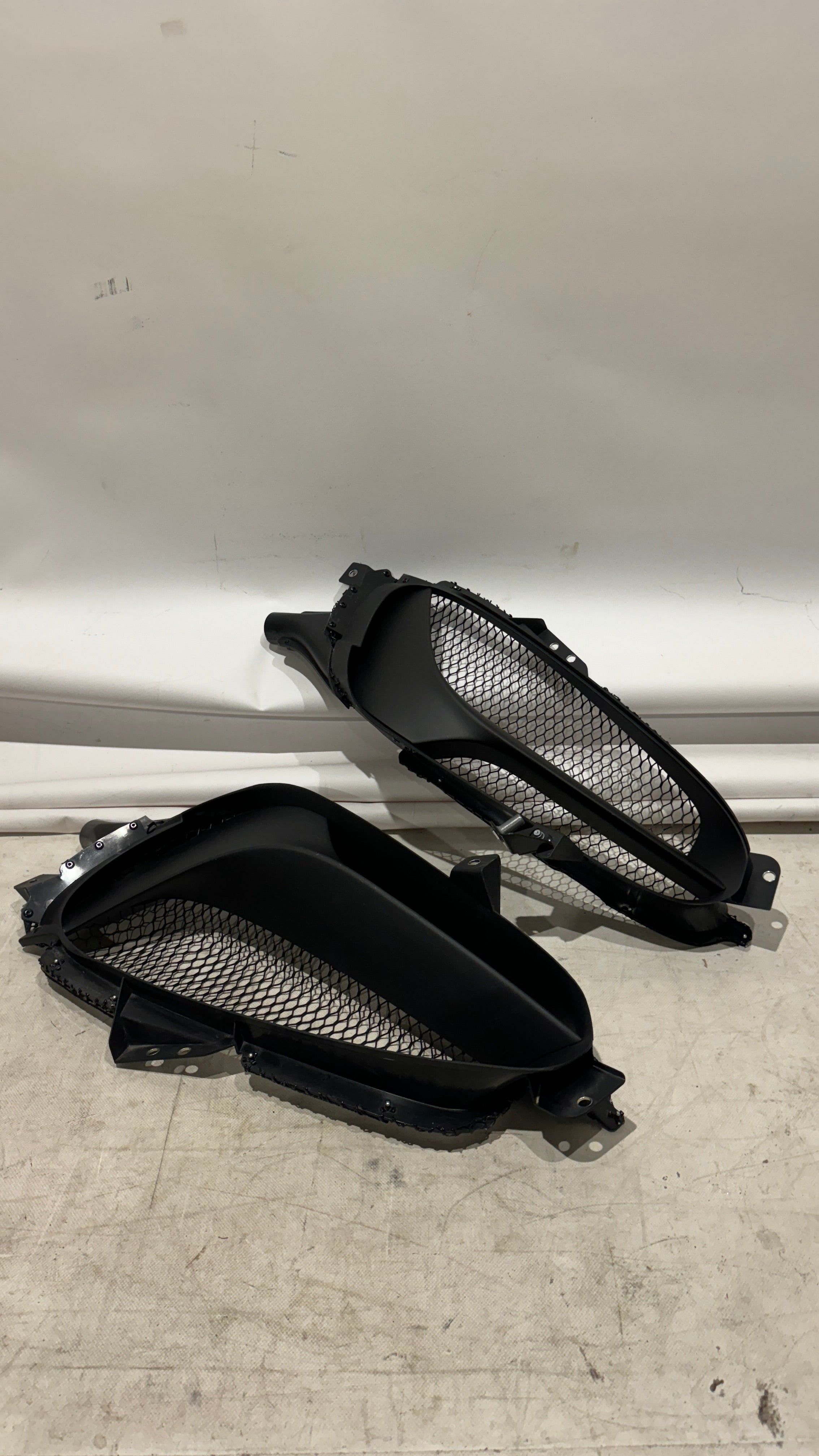 Ferrari SF90 Stradale spider Rear Air vent Quarter panel, OEM, Part number: 862277, 862235