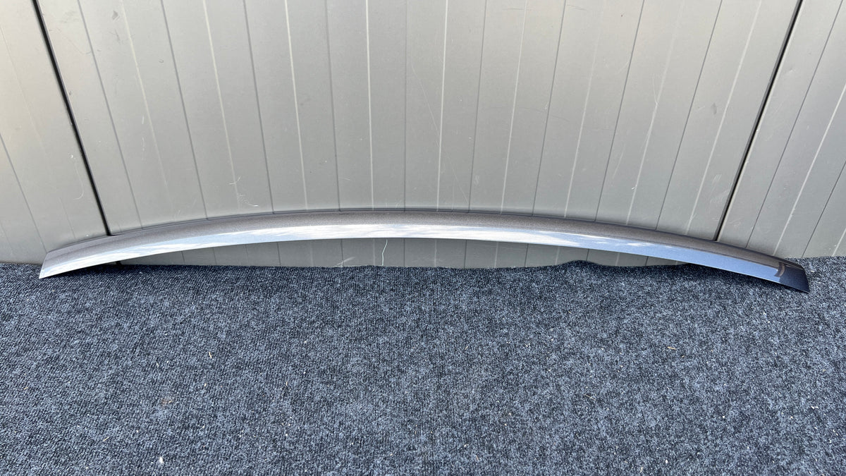Rolls Royce Cullinan RR31 Bumper trim panel, rear TOP, OEM, Part number: 51127448723