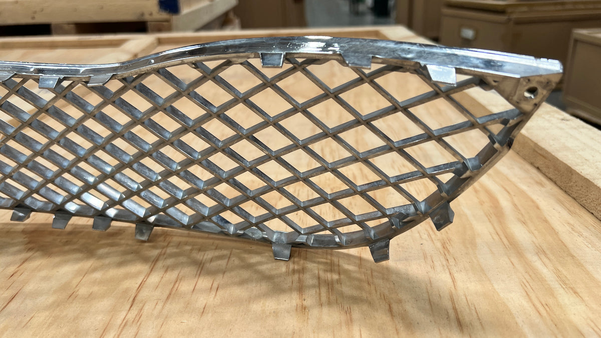 Bentley Continental GT GTC lower grill chrome, OEM, Part number: 3W8807667D