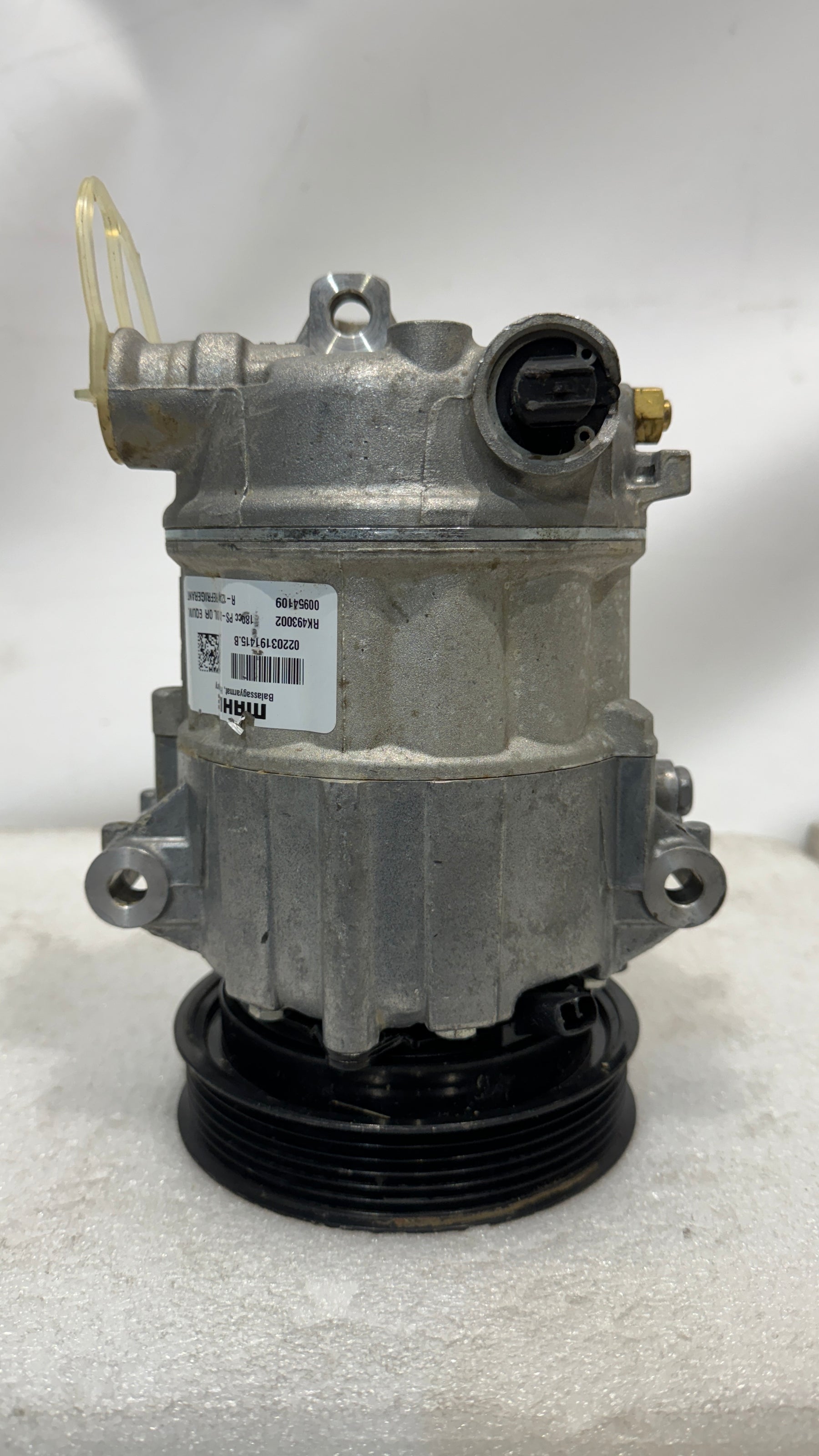 Maserati LEVANTE 3.8 V8 PETROL A/C AIR CON COMPRESSOR Pump OEM, Part number: 954109