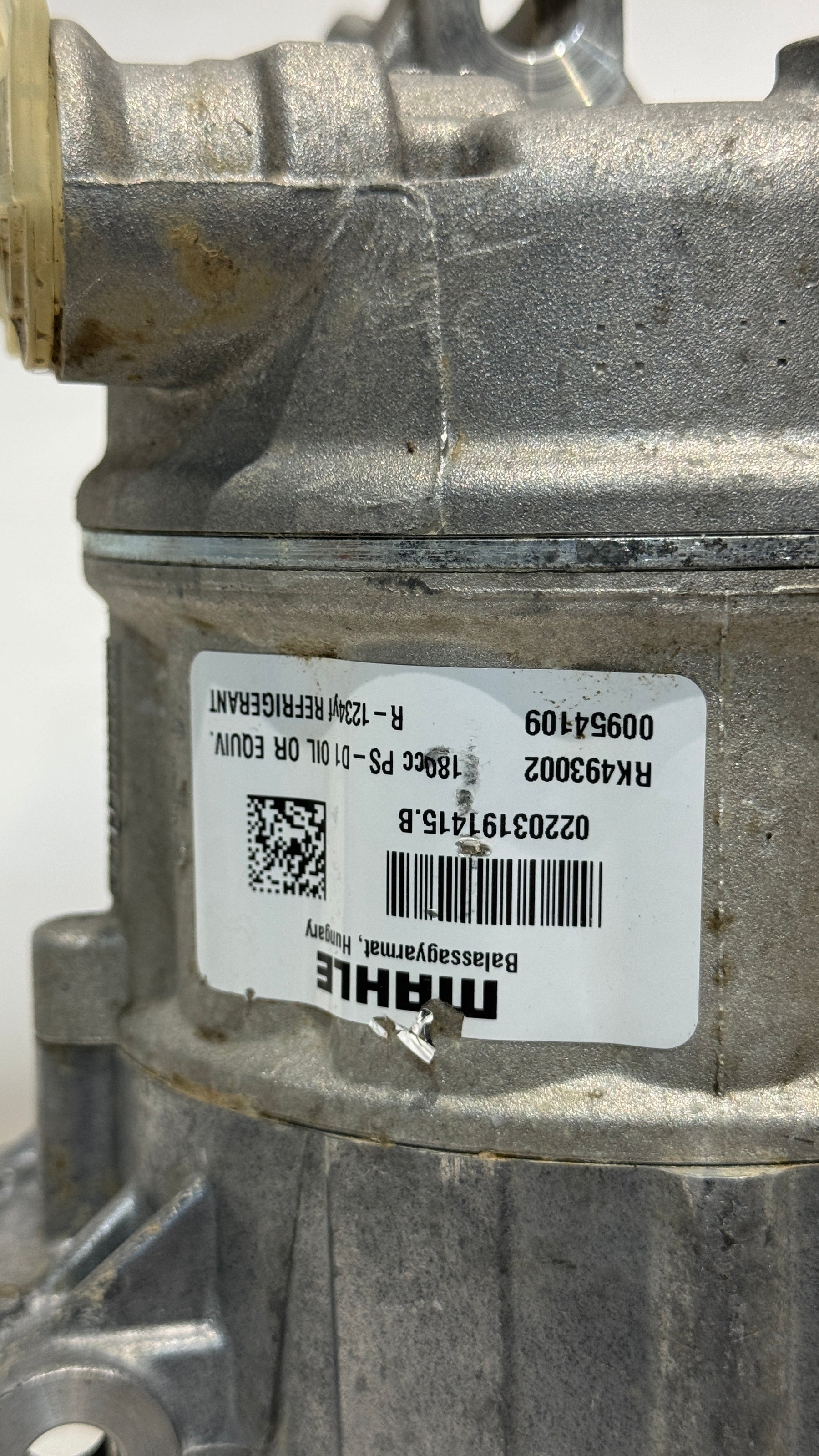 Maserati LEVANTE 3.8 V8 PETROL A/C AIR CON COMPRESSOR Pump OEM, Part number: 954109