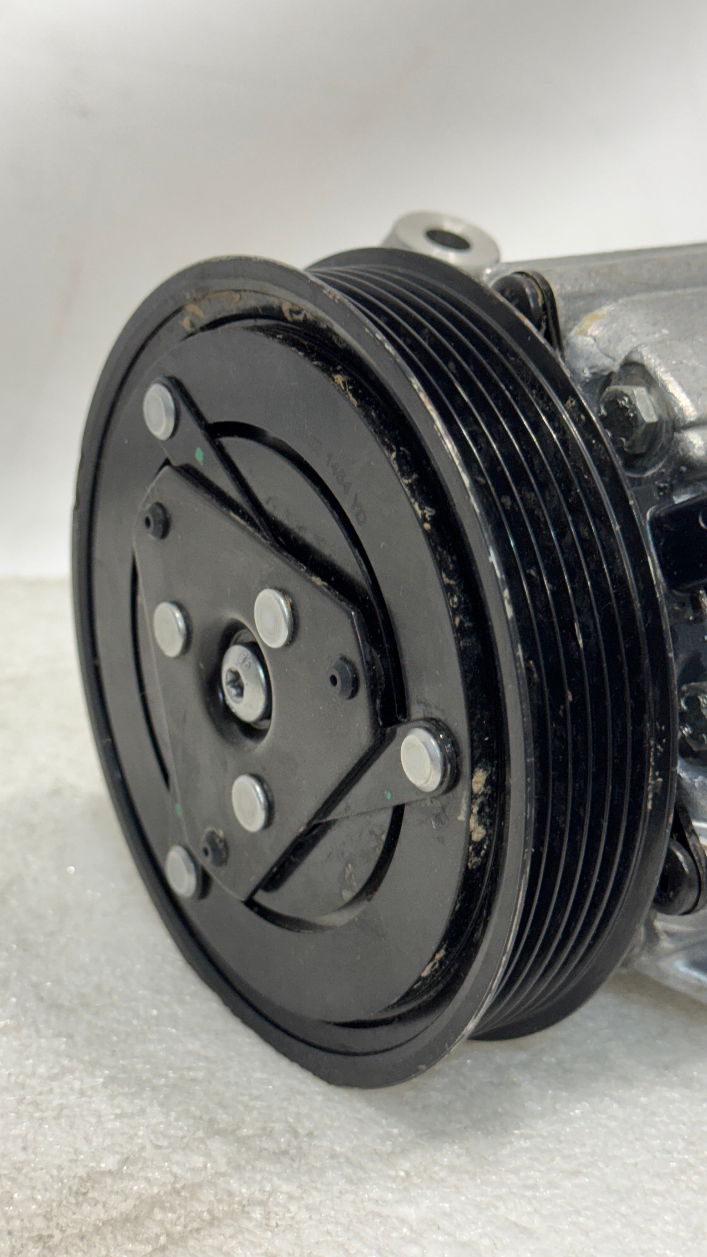 Maserati LEVANTE 3.8 V8 PETROL A/C AIR CON COMPRESSOR Pump OEM, Part number: 954109