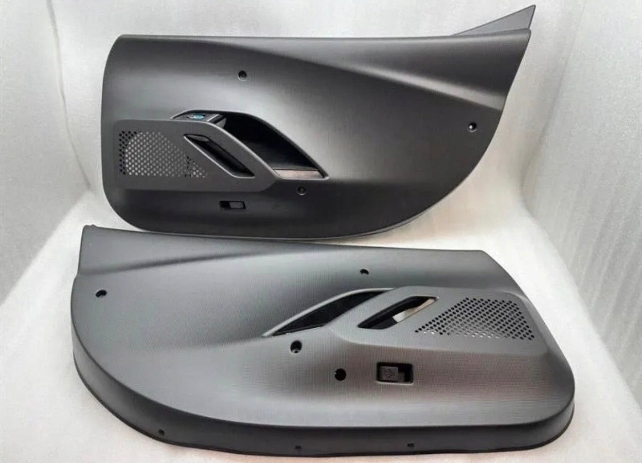 Ferrari 296 Speciale Assetto Fiorano Door Cover Carbon fiber, OEM, Part number: 55041269