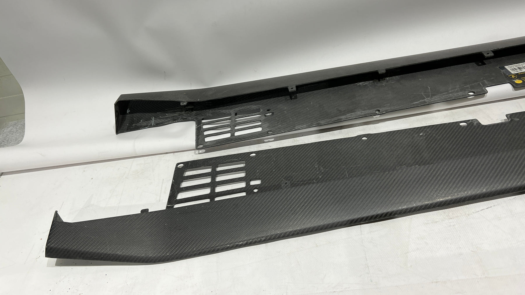 Lamborghini Aventador LP770-4 SVJ, Aventador Ultimae Sill Extension, OEM, Part number: 470853759C