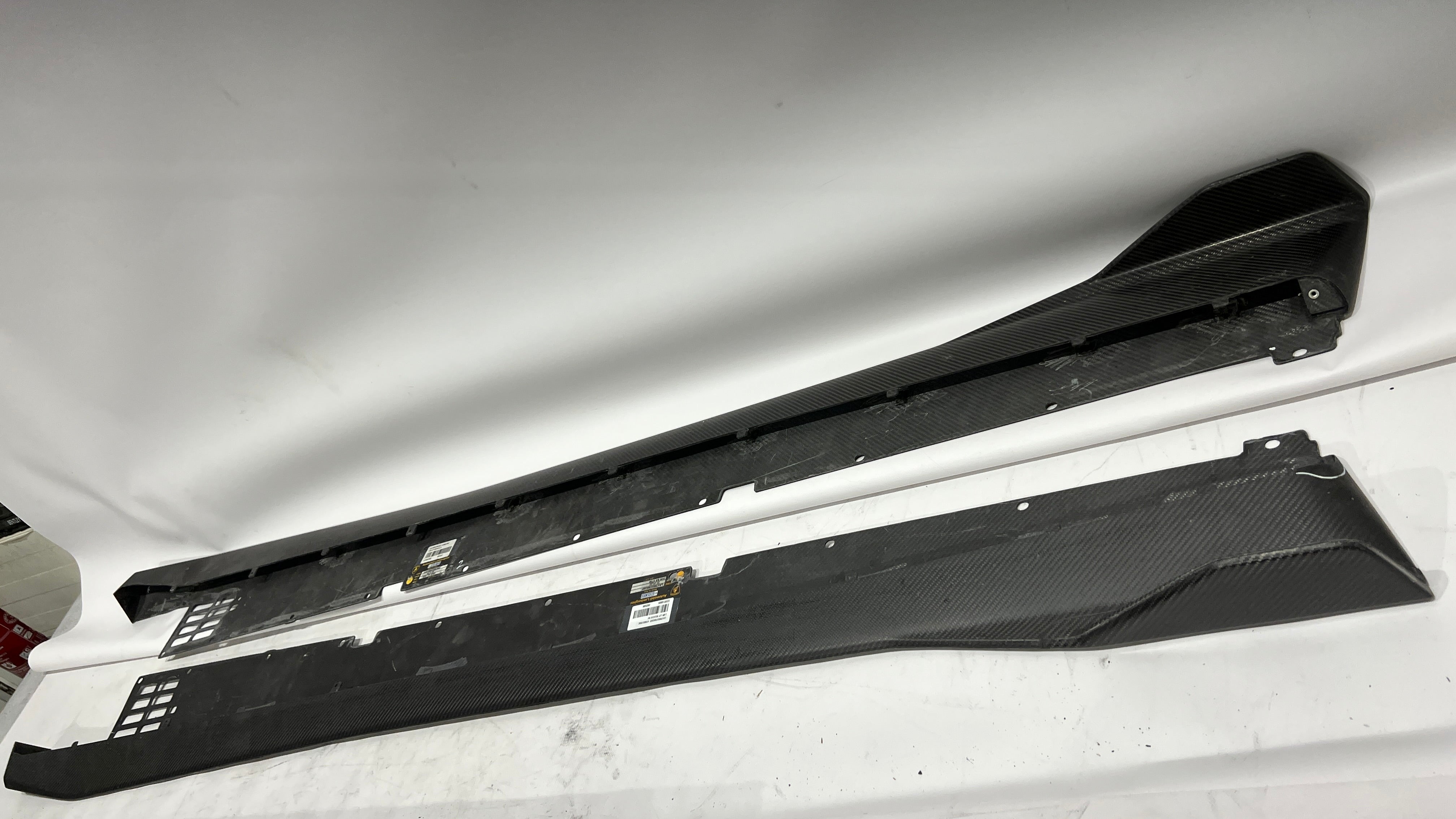 Lamborghini Aventador LP770-4 SVJ, Aventador Ultimae Sill Extension, OEM, Part number: 470853759C