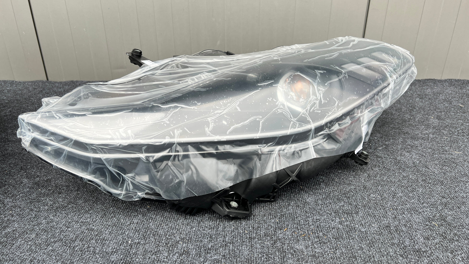 Ferrari 812 Superfast GTS headlight LH AFS, OEM, Part number: 336568