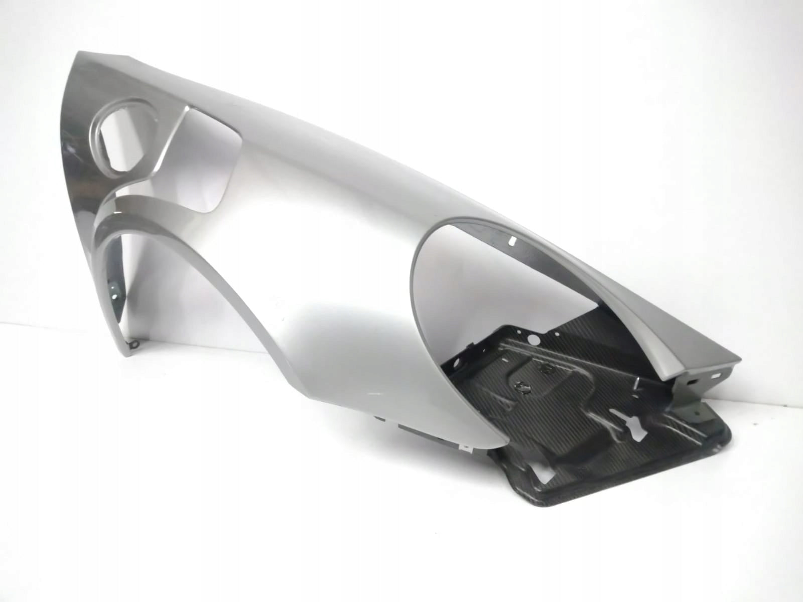 Porsche GT3RS GT2RS 991.2 Fender RIGHT side, Carbon, Part nr: 99151101195