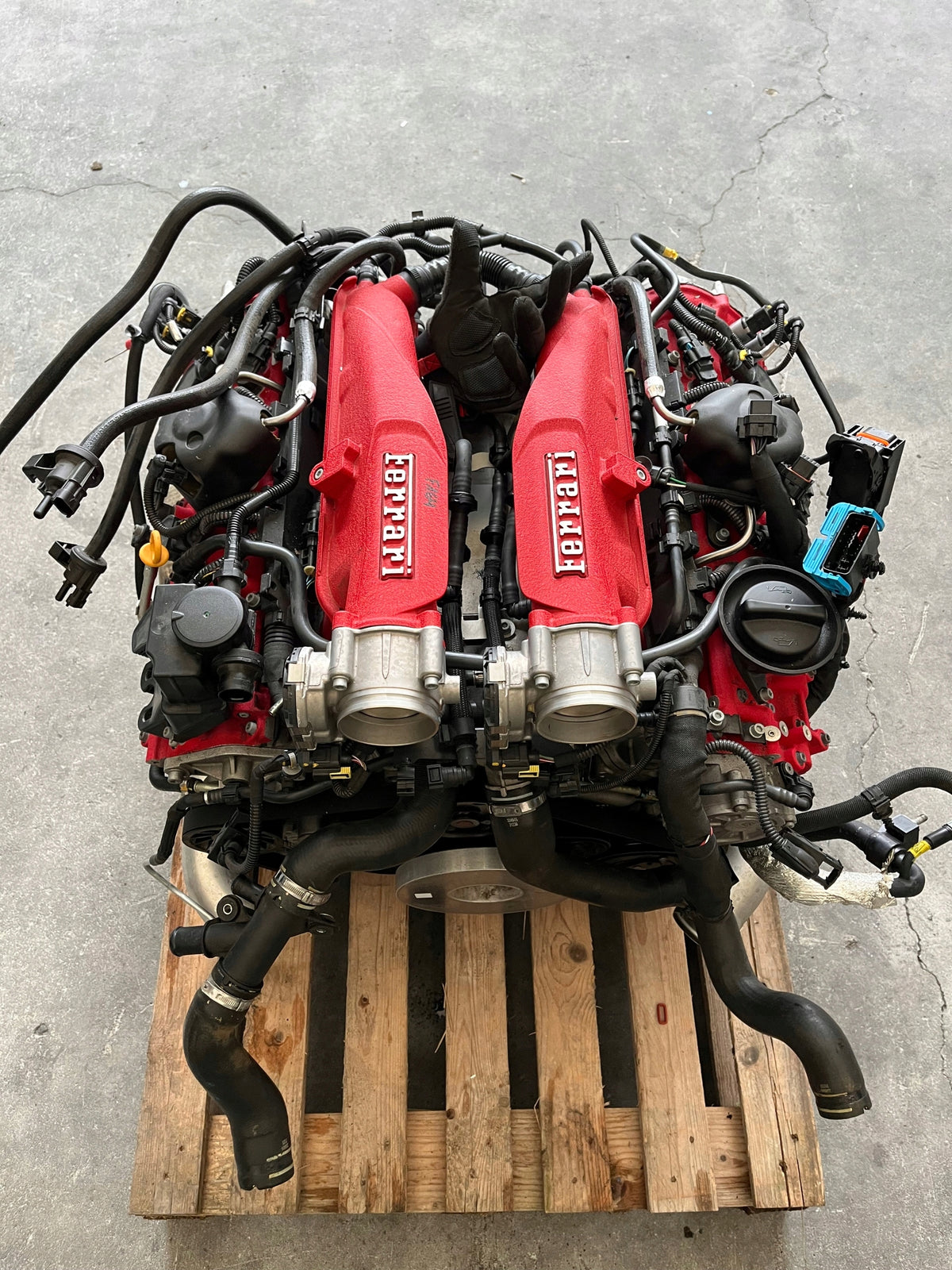 Ferrari Portofino F164 V8 engine complete, OEM