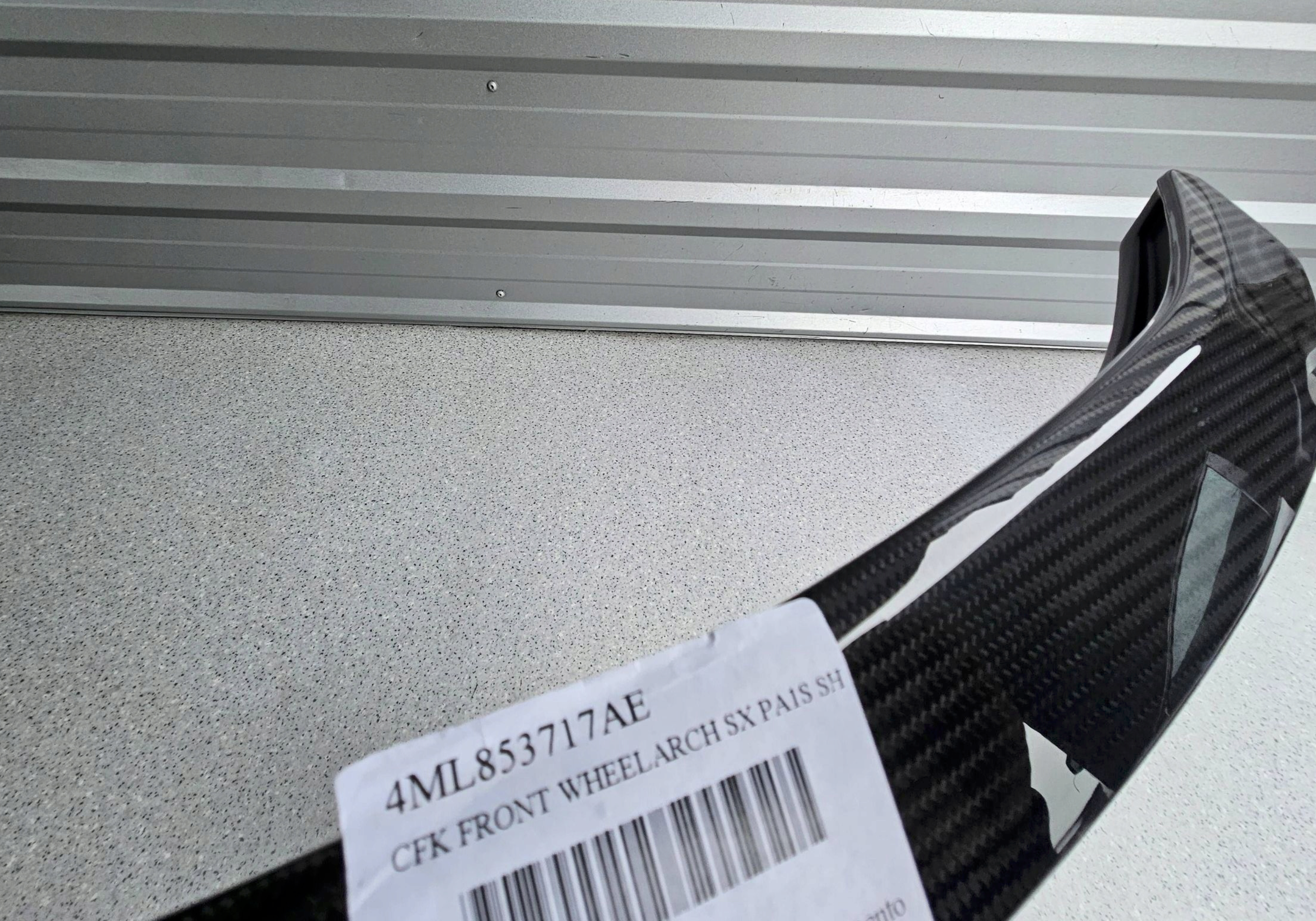 Lamborghini URUS Performante Fender flare LH Carbon fiber, OEM, Part number: 4ML853717AE