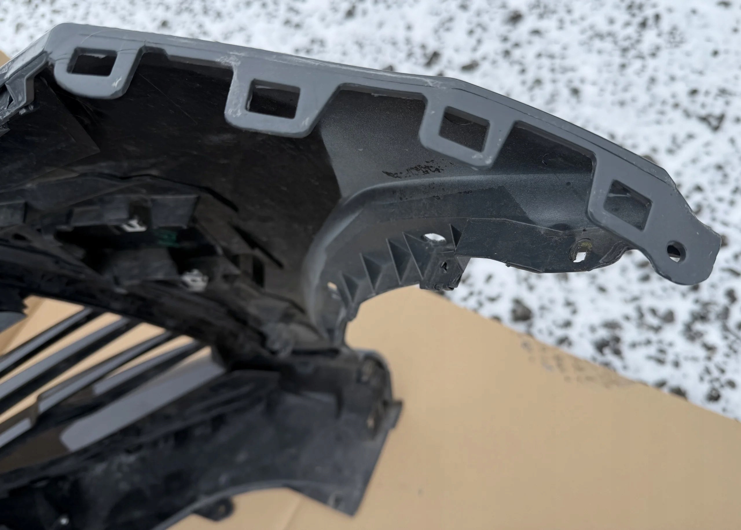 Lamborghini URUS front bumper complete 2018 - 2021 , OEM, Part number: 4ML