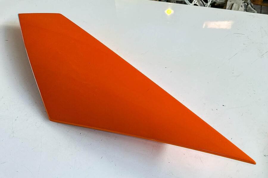 Lamborghini Aventador SV Flap painted Carbon fiber RH, OEM, Part number: 470119264B