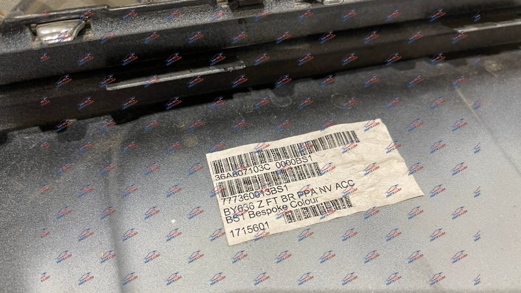 Bentley Bentayga Front Bumper Complete Part Nr: 36A807093