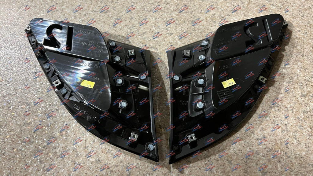 Bentley New Continental Gt Vent Grill Black V12 Part Number: 3Sd821273D