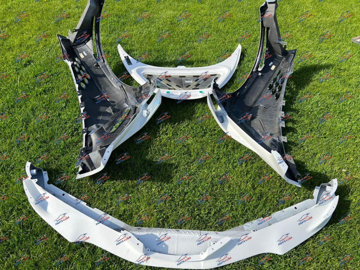 Bugatti Chiron Super Sport 300+ Front End Oem