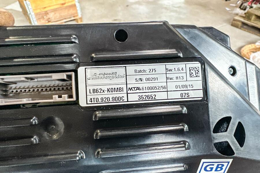 Lamborghini Huracan instrument cluster cruise control, OEM, Part numberL 4T0920900C