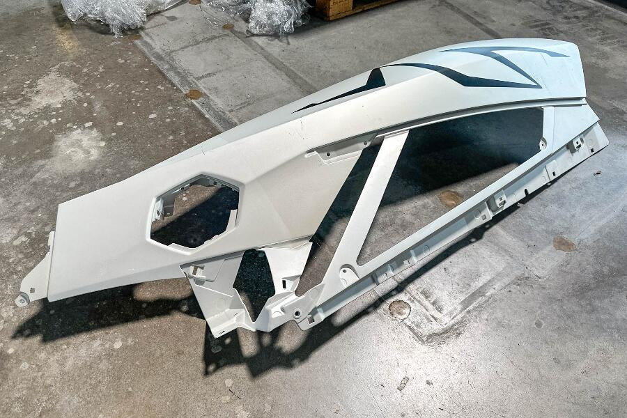 Lamborghini Aventador Quarter panel RIGHT side white, Part number: 470854960D