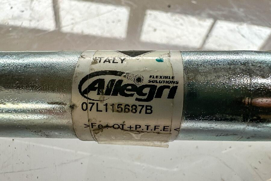 Lamborghini Gallardo Lp520 Lp560 Oil hose, OEM, Part number: 07L115687B