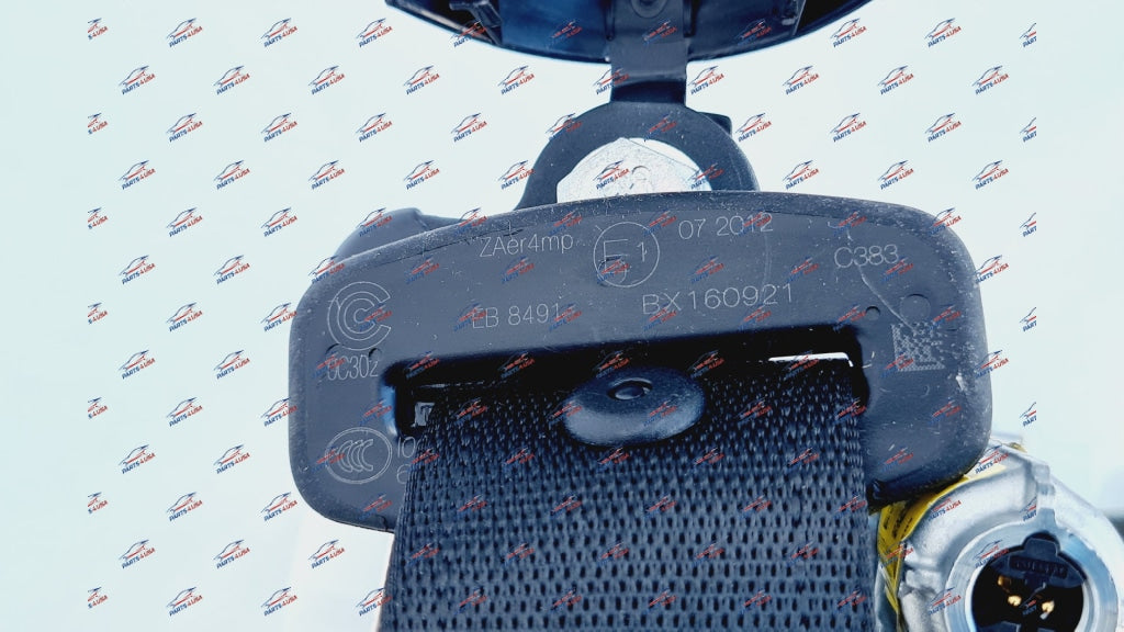 Ferrari 458 488 Front Seatbelt Oem Part L + R Number: 84466400