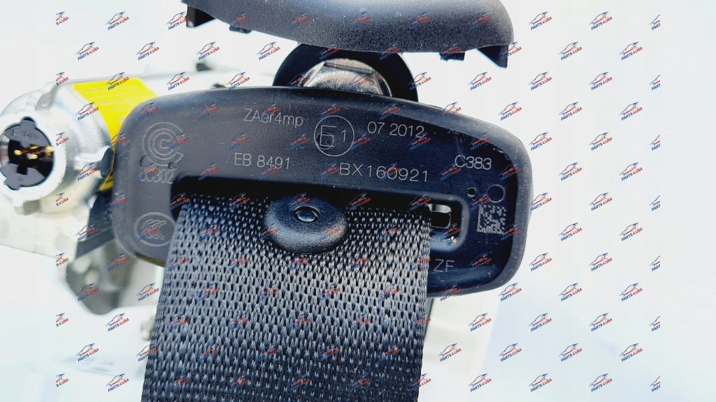 Ferrari 458 488 Front Seatbelt Oem Part L + R Number: 84466400