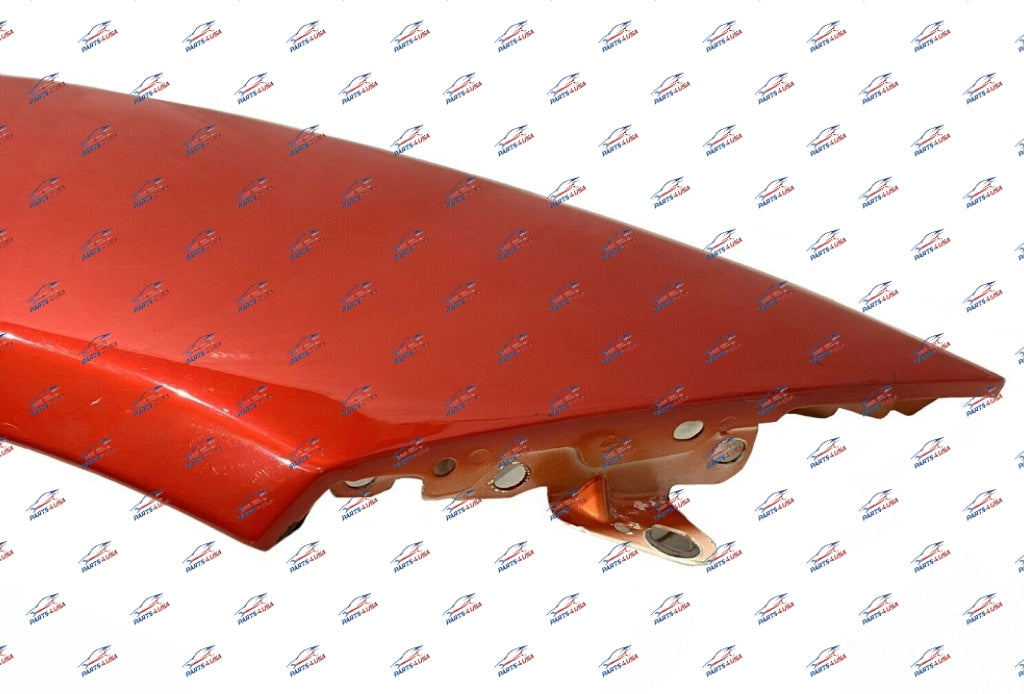 Ferrari 458 Italia / Spider Fender Right Red Part Number: 85617311