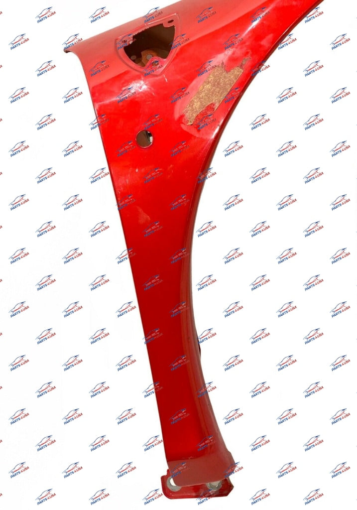 Ferrari 458 Italia / Spider Fender Right Red Part Number: 85617311
