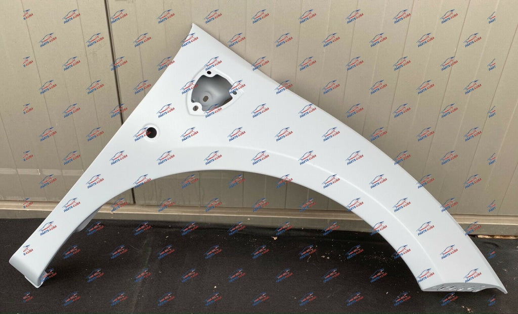 Ferrari 488 Gtb / Pista Spider Front Fender Right . Part Number: 87524011