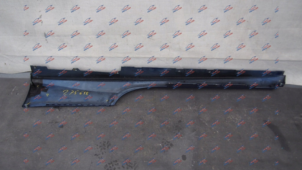 Ferrari 488 Gtb Spider Rh Side Skirt Oem Part Number: