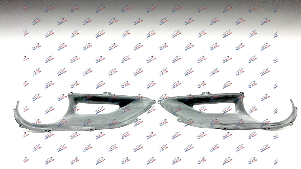 Ferrari 488 Gtb / Spider Tail Light Lateral Surround Carbon Part Number: 86937700