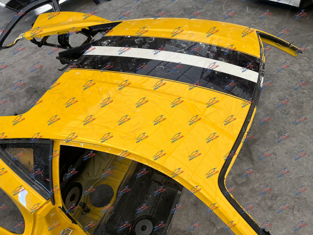 Ferrari 488 Pista F142 GTB Roof and Quarter panel OEM - Rear end parts