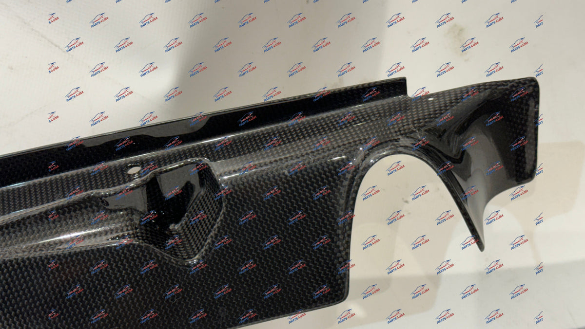 Ferrari 488 PISTA RH Engine compartment Carbon fiber OEM Part number: 782010 - Carbon fiber engine compartment