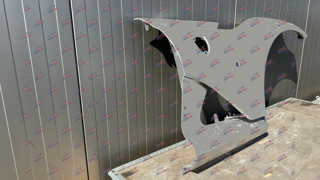 Ferrari 812 Competizione Fender Right Side Part Number: