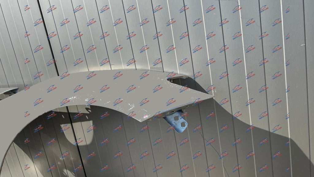 Ferrari 812 Competizione Fender Right Side Part Number:
