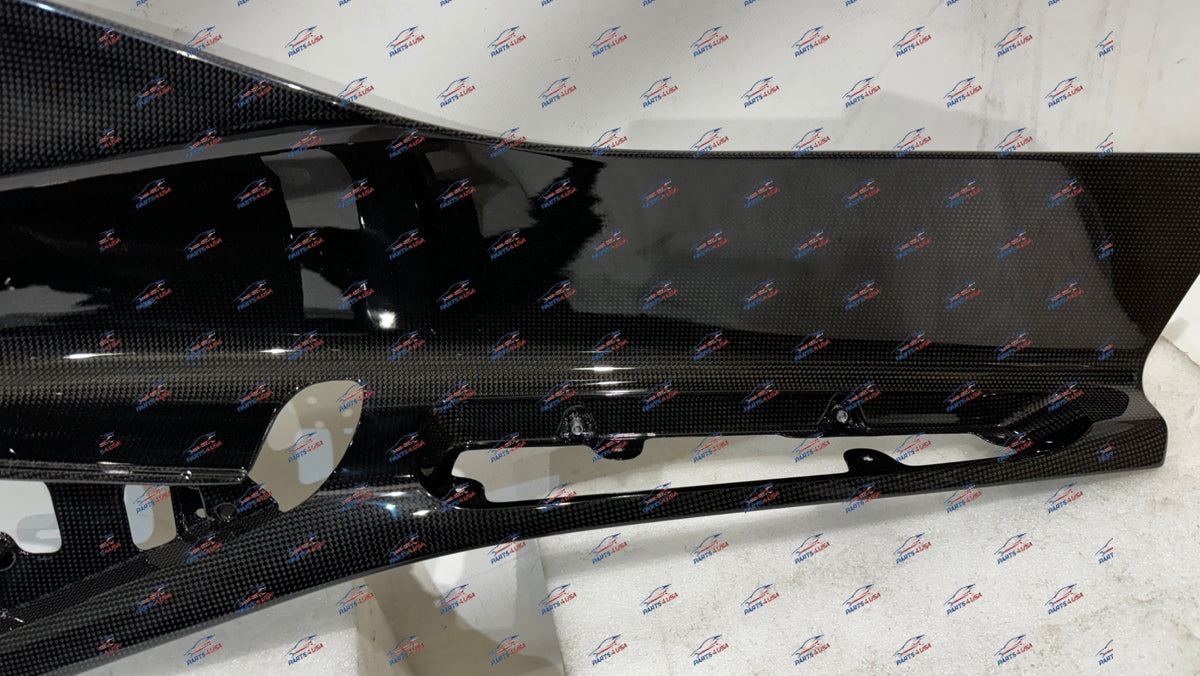 Ferrari 812 Superfast GTS RH Central Medalion Door Carbon OEM Part number: 88928400 - Carbon fiber door trim